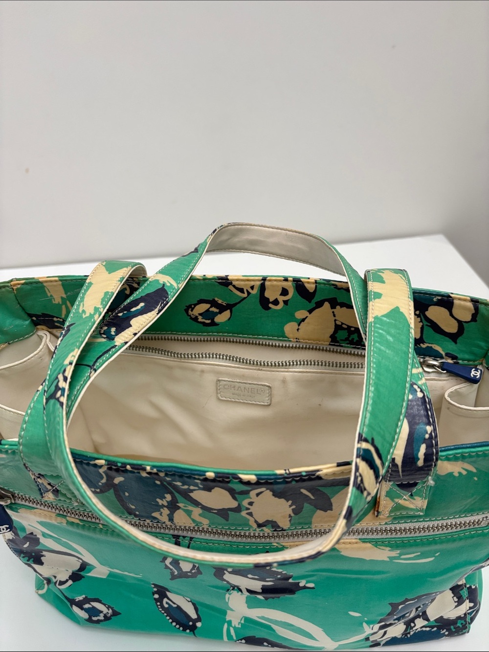 Authentic Chanel Tote - Picture 3 of 6